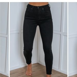 NWT KanCan high rise black jegging 5/27